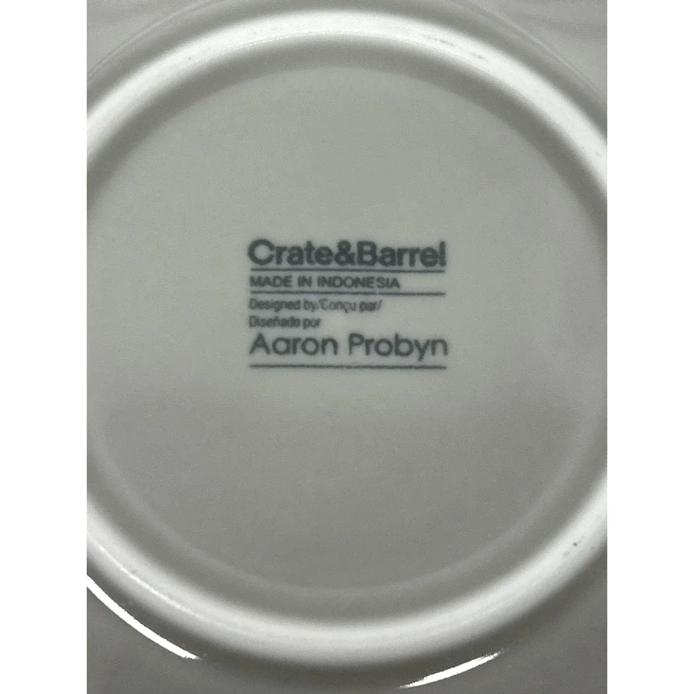 Crate & Barrel Dinner Plate Aaron Probyn Gray 10.5